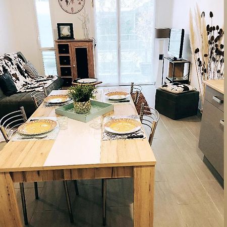 Appartement Avec Parking Ла Рошел Екстериор снимка