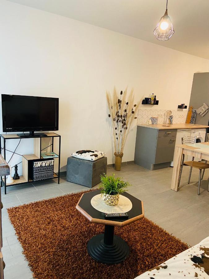 Appartement Avec Parking Ла Рошел Екстериор снимка